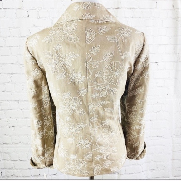 NEW Isabella DeMarco Tan Embroidered Linen Blazer - Picture 3 of 9